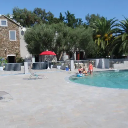 Mobilhome 2 Confort Apartment Taglio-Isolaccio