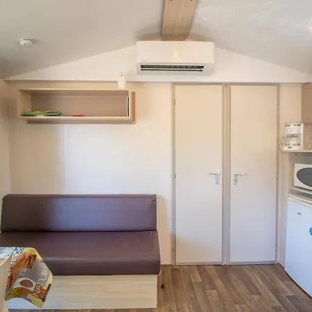 Mobilhome 2 Confort * Taglio-Isolaccio